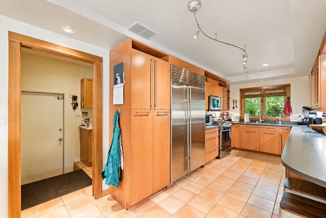 1355 Woodland Lane, Riverwoods, IL 60015