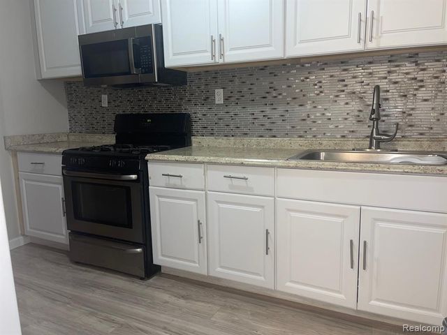 18985 Prevost Street, Detroit, MI 48235
