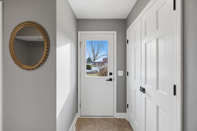 7600 Suffolk Down, Sun Prairie, WI 53590