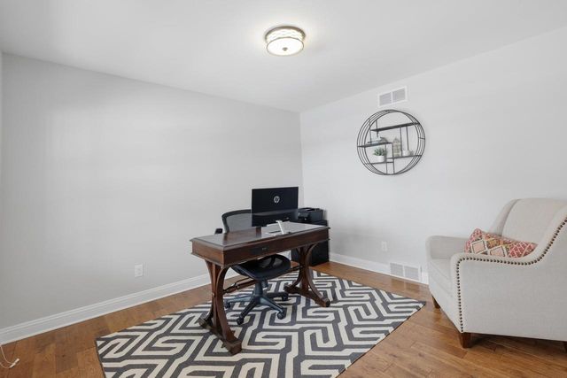 7600 Suffolk Down, Sun Prairie, WI 53590