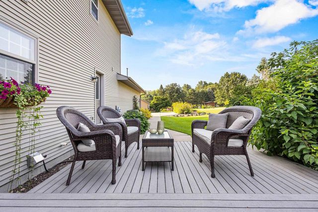 7600 Suffolk Down, Sun Prairie, WI 53590