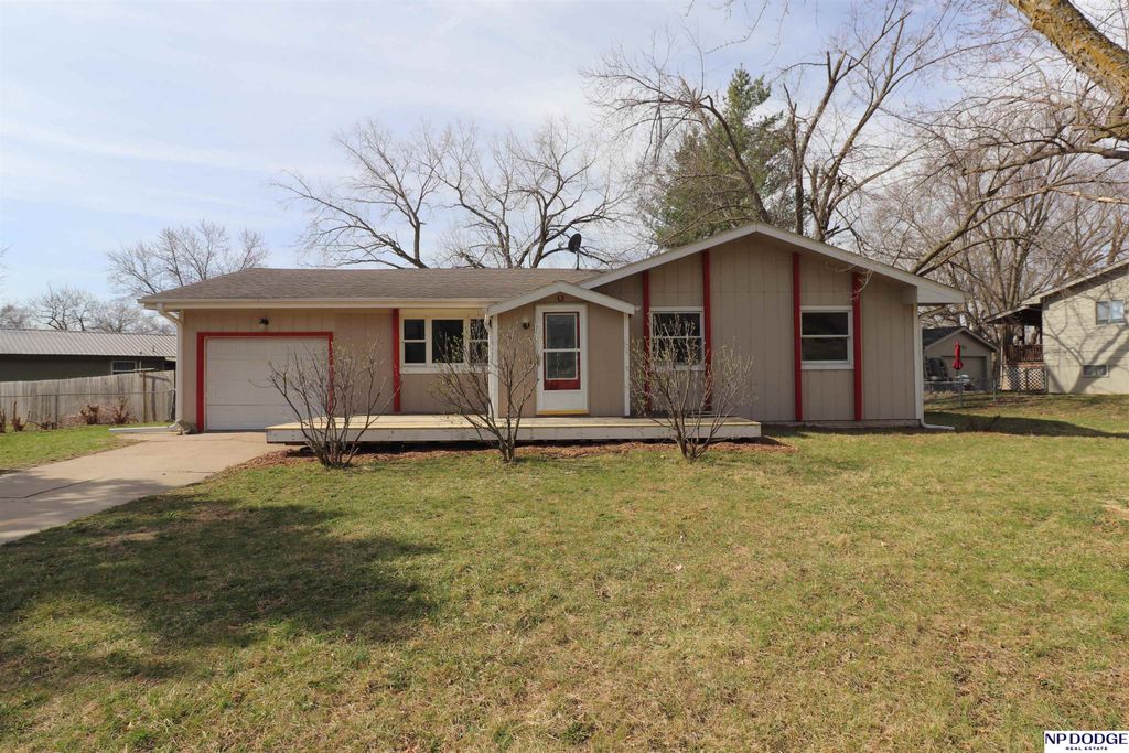 37 Cypress Street, Yutan, NE 68073