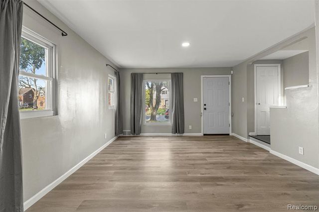 10838 Nottingham Road, Detroit, MI 48224