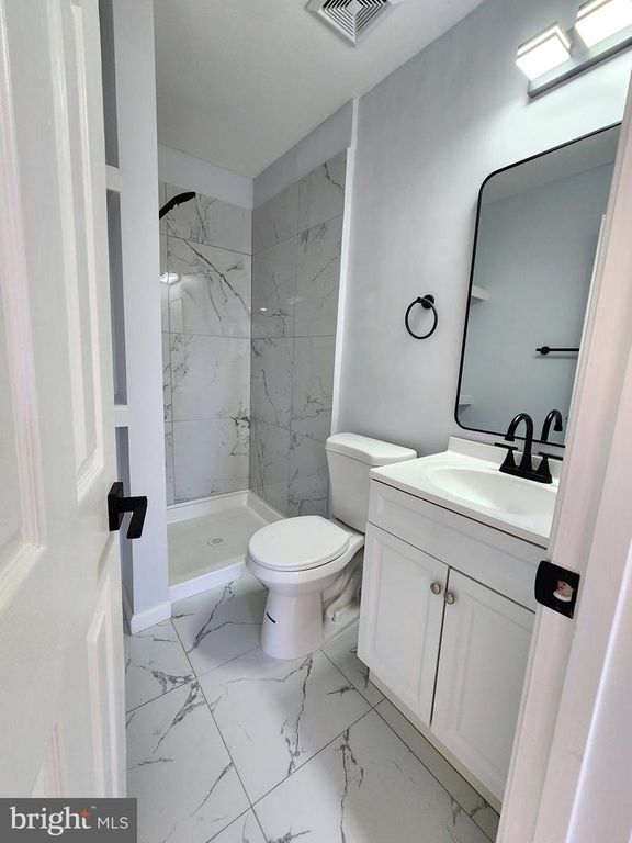 Image 24 of property listing at 13028 SALFORD TER, Upper Marlboro, MD 20772