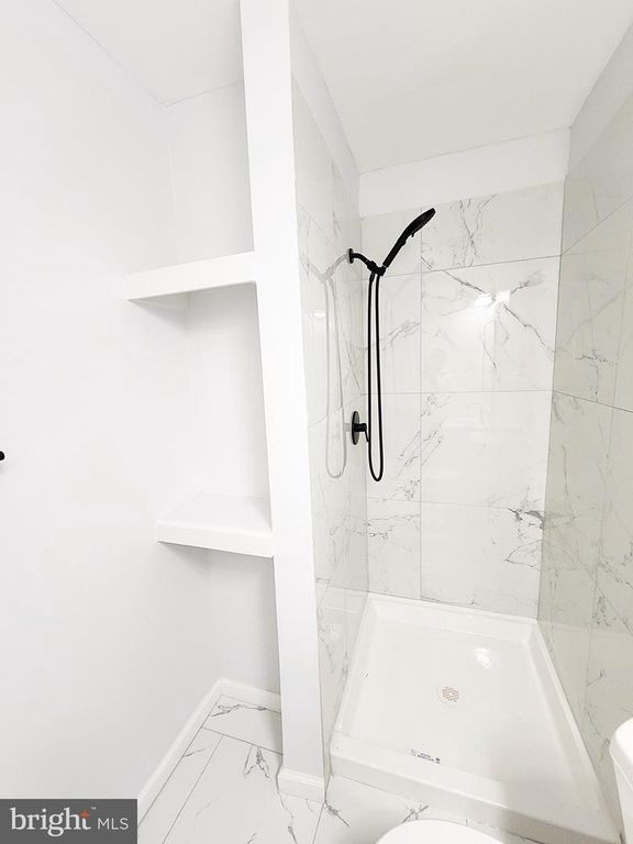 Image 26 of property listing at 13028 SALFORD TER, Upper Marlboro, MD 20772