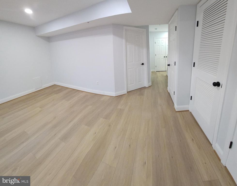 Image 32 of property listing at 13028 SALFORD TER, Upper Marlboro, MD 20772