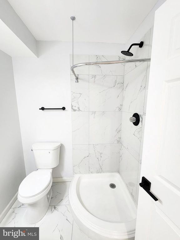 Image 36 of property listing at 13028 SALFORD TER, Upper Marlboro, MD 20772