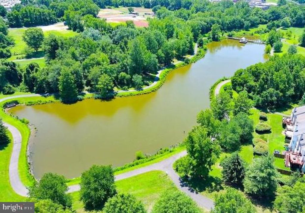 Image 48 of property listing at 13028 SALFORD TER, Upper Marlboro, MD 20772