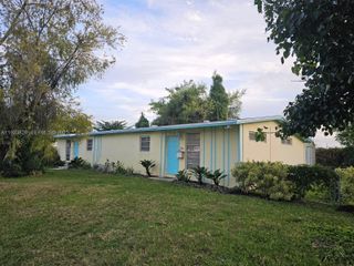 9360 SW 168th St 0, Palmetto Bay, FL 33157
