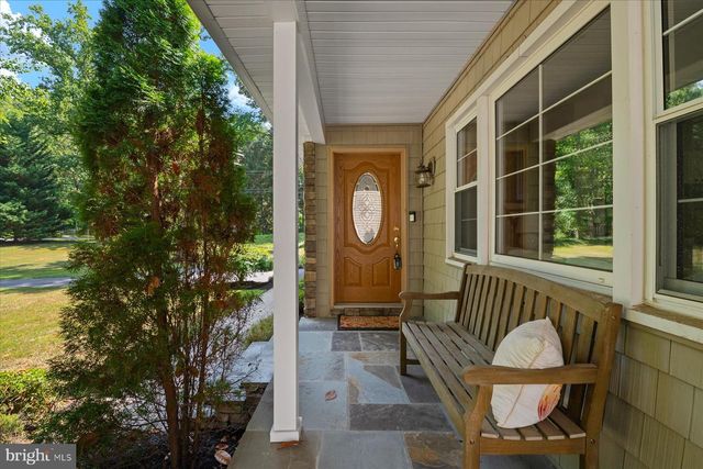 1134 VALLEY DR, Pasadena, MD 21122