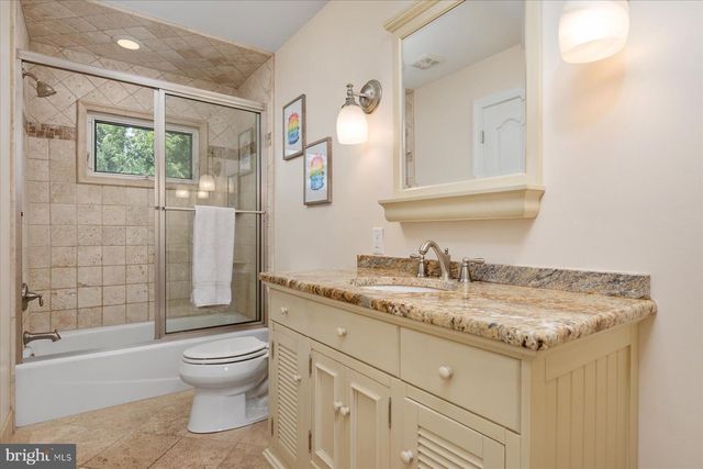 1134 VALLEY DR, Pasadena, MD 21122