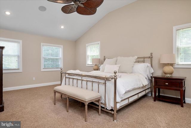 1134 VALLEY DR, Pasadena, MD 21122