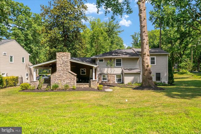 1134 VALLEY DR, Pasadena, MD 21122