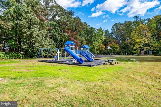1134 VALLEY DR, Pasadena, MD 21122