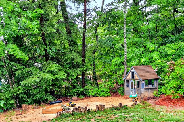 132 Maple Ridge Drive, Old Fort, NC 28762