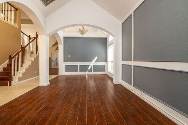 111 Ithaca Court, Arlington, TX 76002