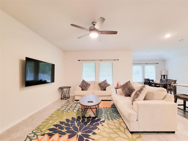 6523 Fiddlewood Thicket Lane, Katy, TX 77449