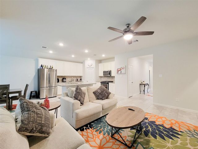 6523 Fiddlewood Thicket Lane, Katy, TX 77449