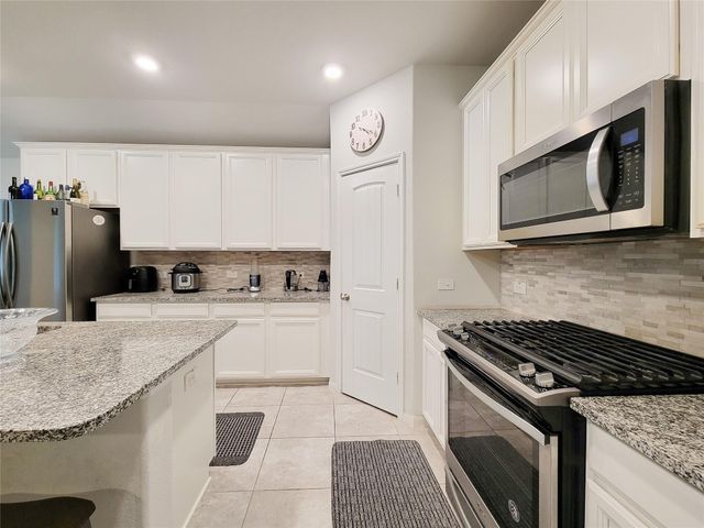 6523 Fiddlewood Thicket Lane, Katy, TX 77449