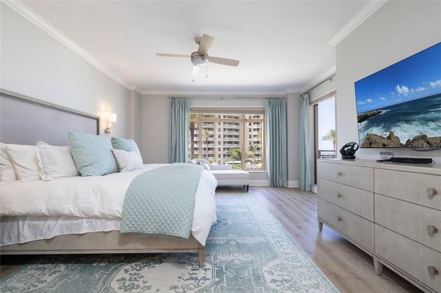 11 BAYMONT STREET 505, Clearwater Beach, FL 33767