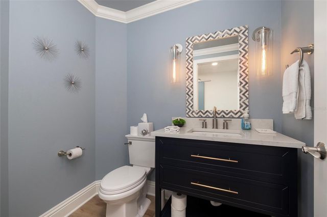 11 BAYMONT STREET 505, Clearwater Beach, FL 33767