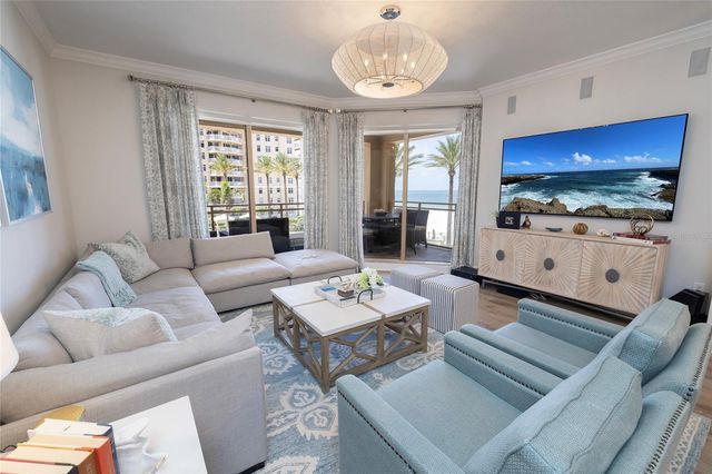 11 BAYMONT STREET 505, Clearwater Beach, FL 33767