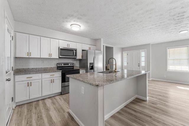 5511 Canberra Avenue, Columbus, GA 31909