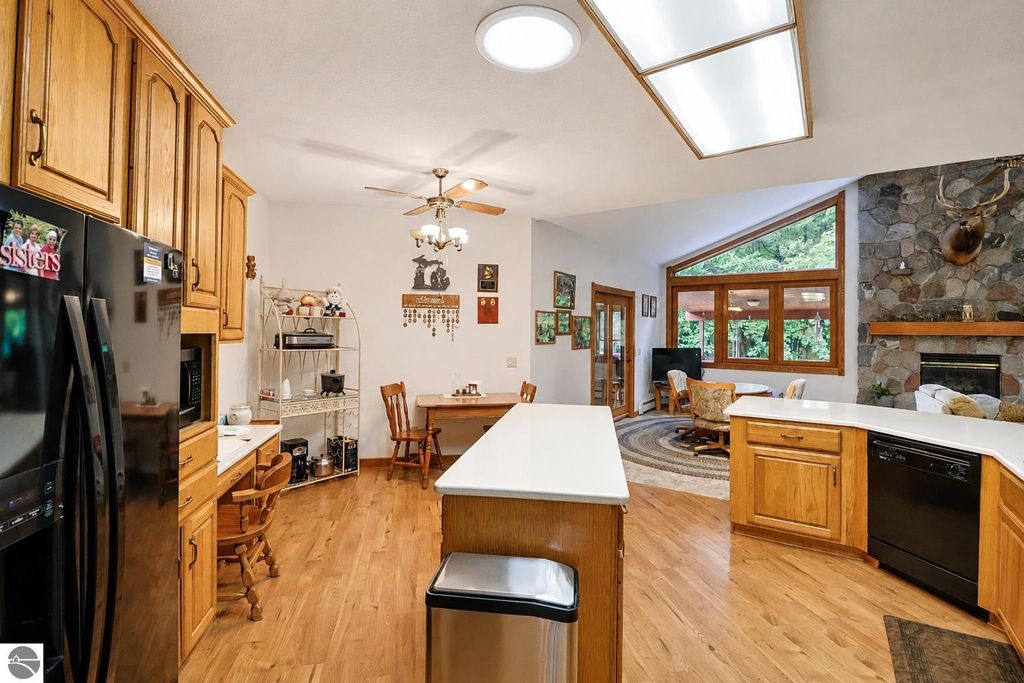 Image 13 of property listing at 5785 W Isabella Road, Mt Pleasant, MI 48858