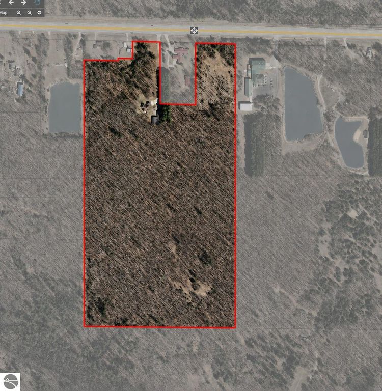 Image 4 of property listing at 5785 W Isabella Road, Mt Pleasant, MI 48858