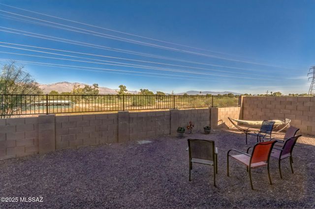 3596 N Kellen Canyon Court, Tucson, AZ 85745