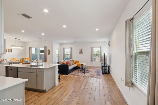3596 N Kellen Canyon Court, Tucson, AZ 85745