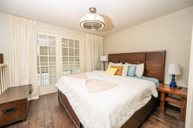 1100 Harvard Street 15, Houston, TX 77008