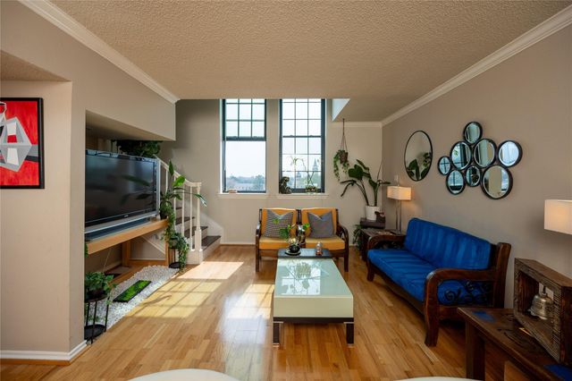 1100 Harvard Street 15, Houston, TX 77008