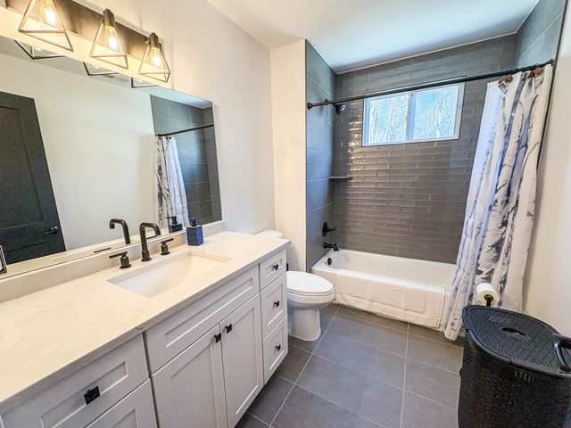 3416 W Willard Road, Birch Run Twp, MI 48415