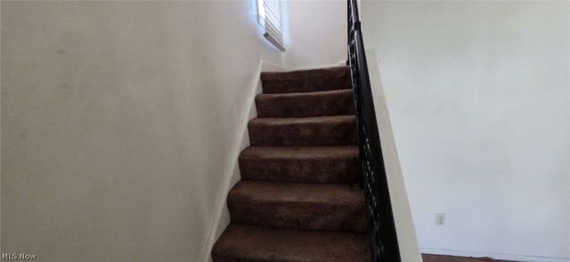 1811 S Green Road, South Euclid, OH 44121