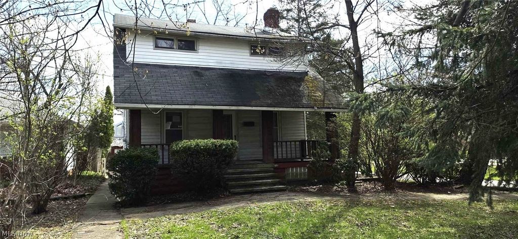 1811 S Green Road, South Euclid, OH 44121