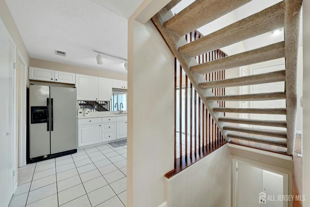 148 Linda Lane, Edison, NJ 08820