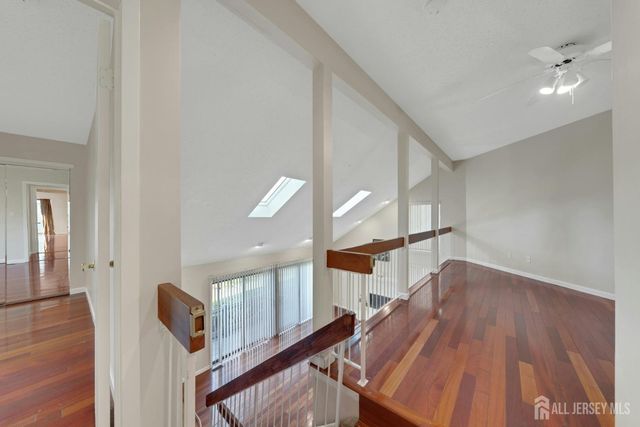 148 Linda Lane, Edison, NJ 08820