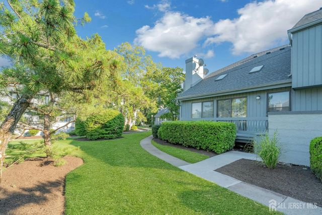148 Linda Lane, Edison, NJ 08820