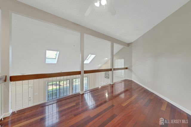 148 Linda Lane, Edison, NJ 08820