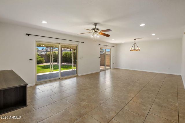 3907 N 81ST Street, Scottsdale, AZ 85251