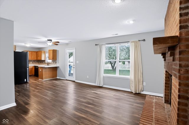19563 Amber Way, Noblesville, IN 46060