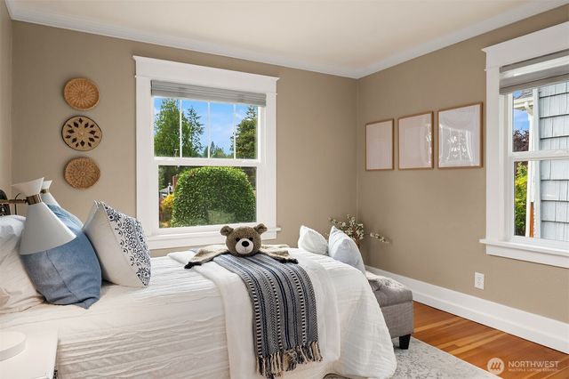 4456 46th Avenue SW, Seattle, WA 98116