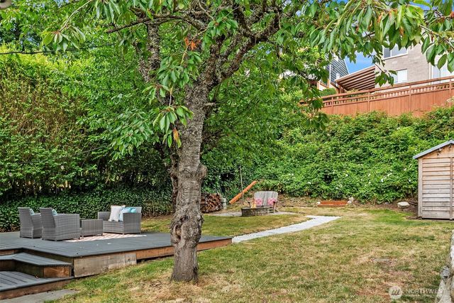 4456 46th Avenue SW, Seattle, WA 98116