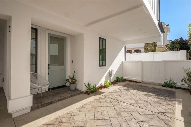 2114 Carnegie Lane C, Redondo Beach, CA 90278