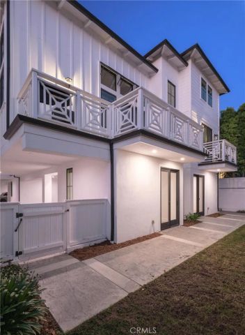 2114 Carnegie Lane C, Redondo Beach, CA 90278