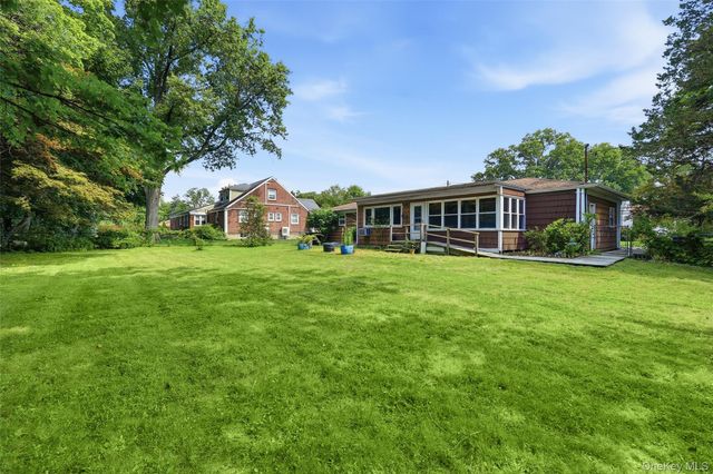 31 Partridge Road, White Plains, NY 10605