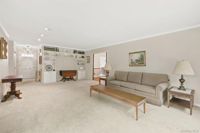 31 Partridge Road, White Plains, NY 10605
