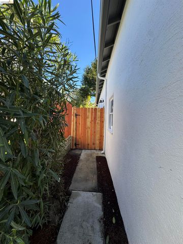 1909 Francisco Way, Richmond, CA 94805