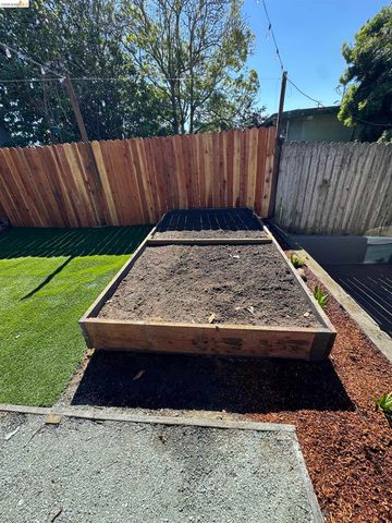 1909 Francisco Way, Richmond, CA 94805